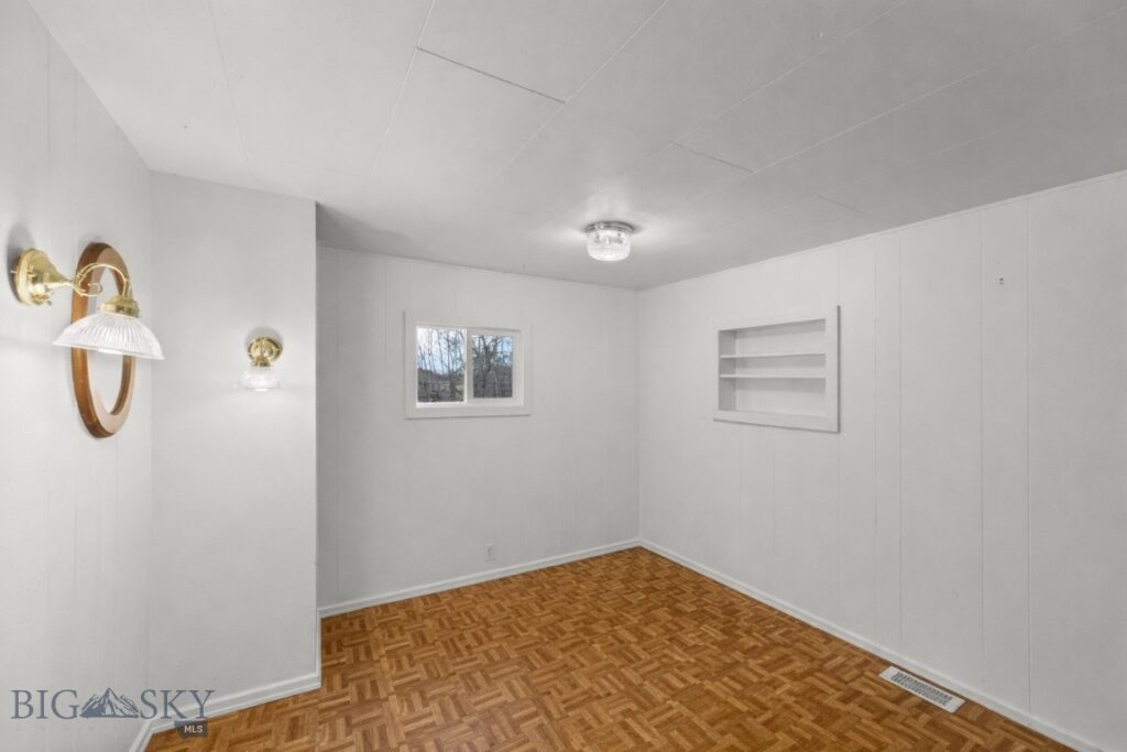 5321 E Gallatin, Belgrade MT 59714