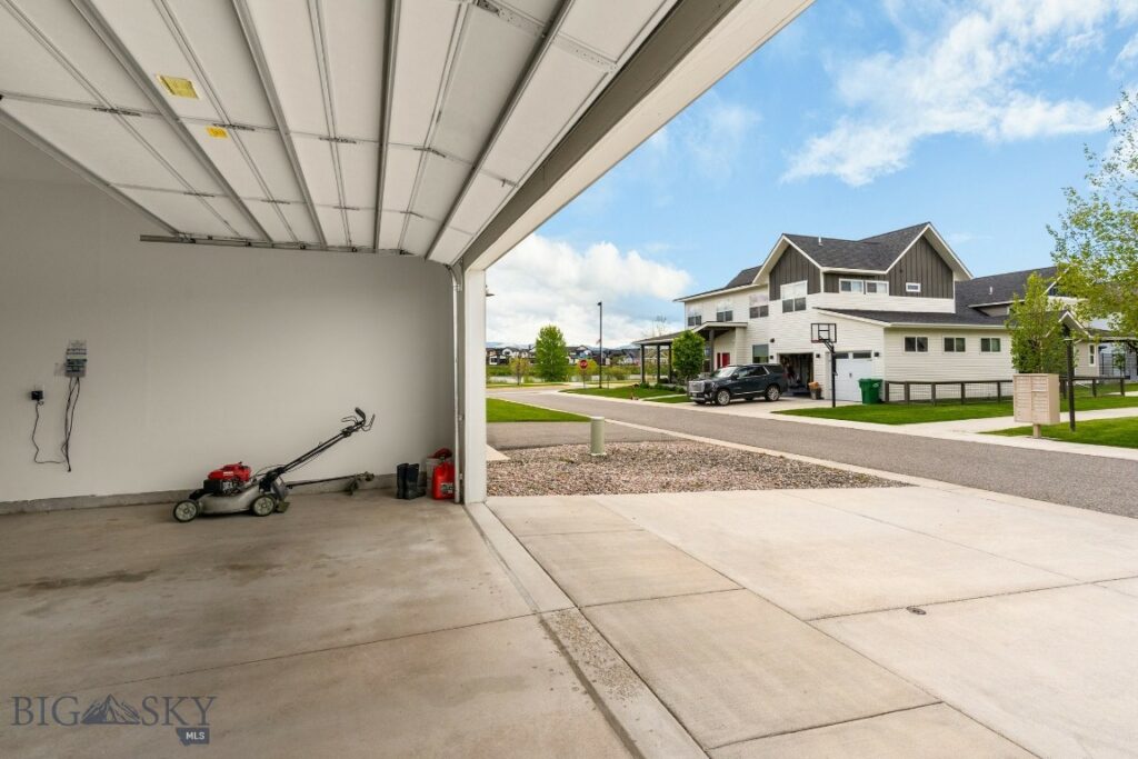 5333 Westmorland Drive, Bozeman MT 59718