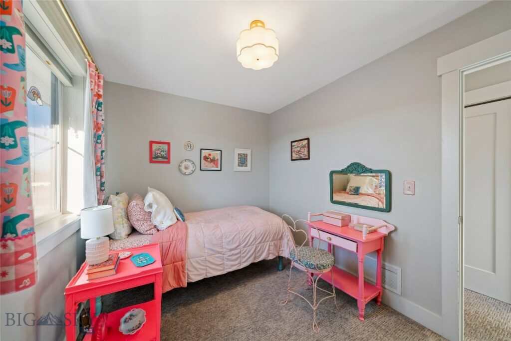 5392 Delft Way, Bozeman MT 59718