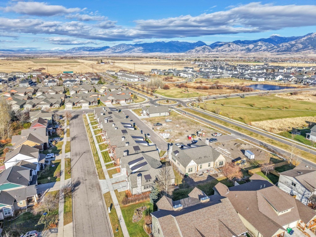 5442 Annie St, Bozeman MT 59718