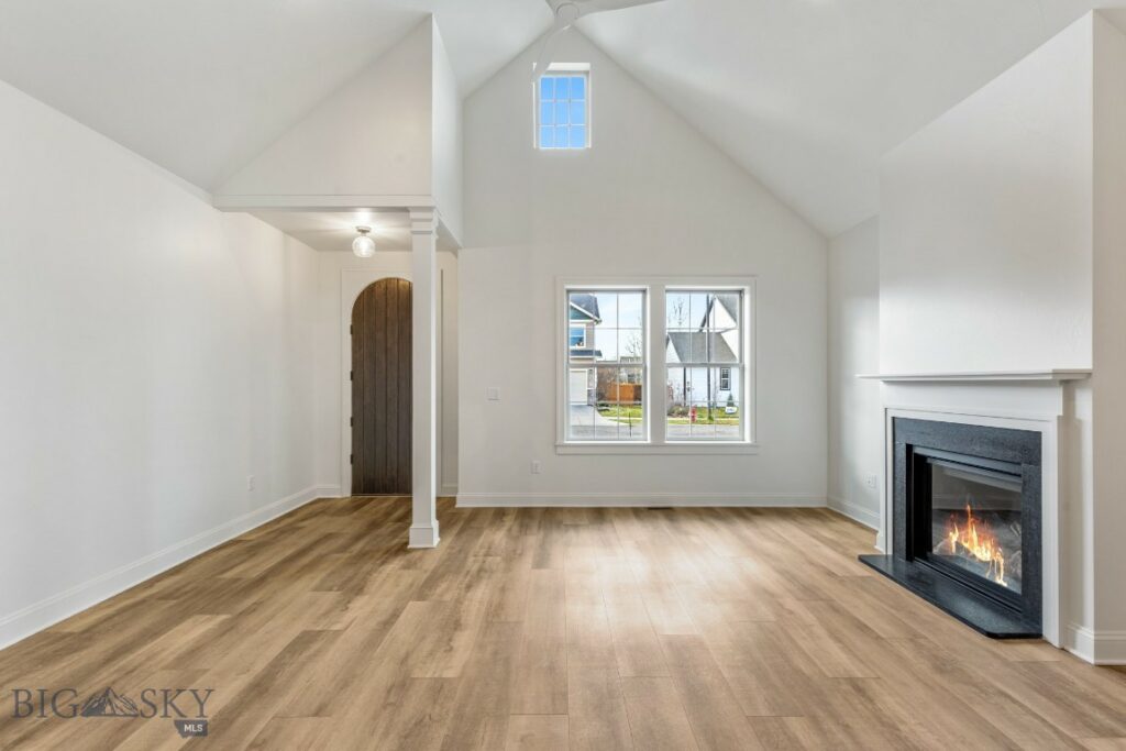 5442 Annie St, Bozeman MT 59718