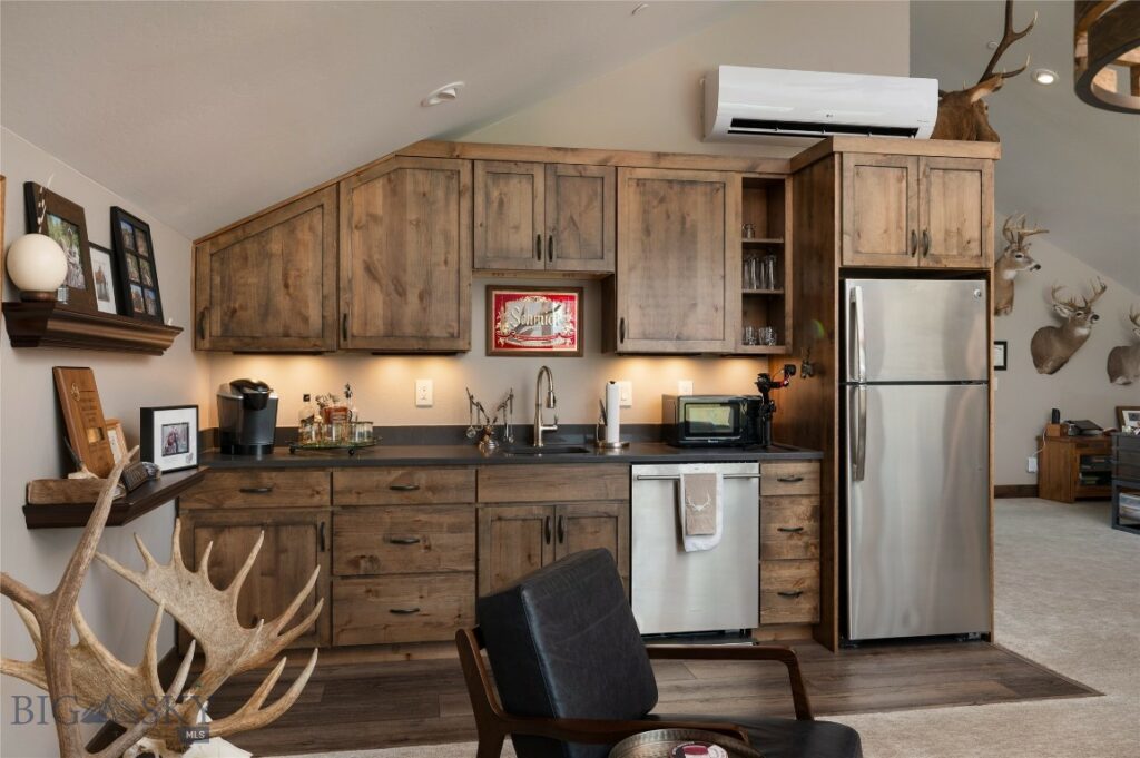 546 Naya Nuki Drive, Bozeman MT 59715