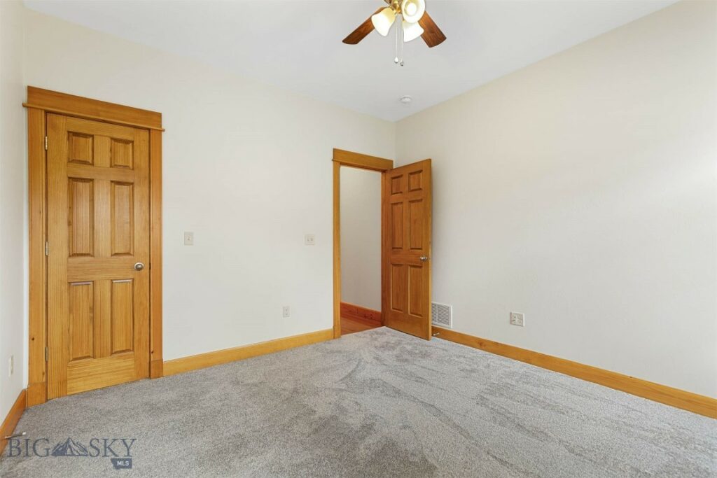 5467 Glenkirk, Bozeman MT 59718