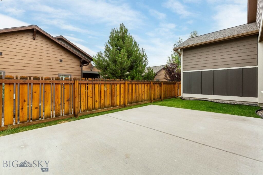 5467 Glenkirk, Bozeman MT 59718