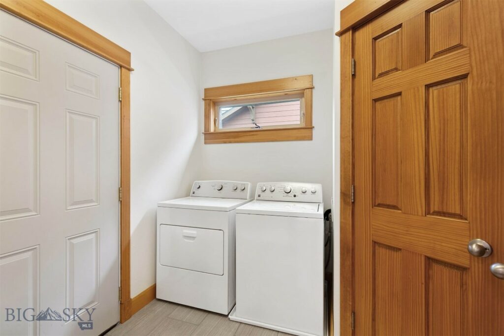5467 Glenkirk, Bozeman MT 59718