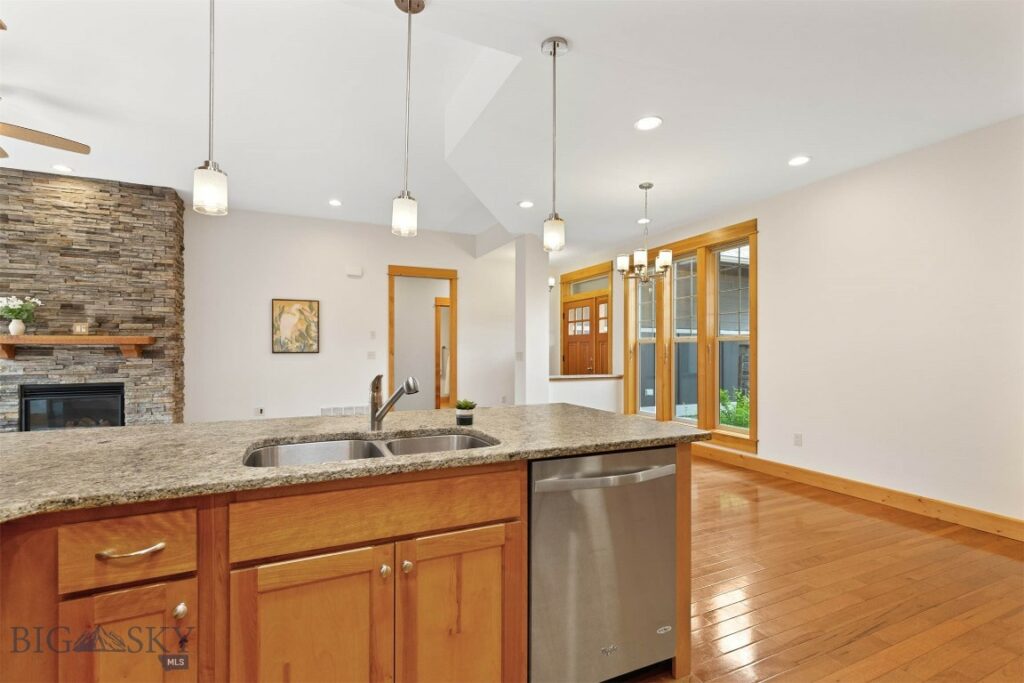 5467 Glenkirk, Bozeman MT 59718