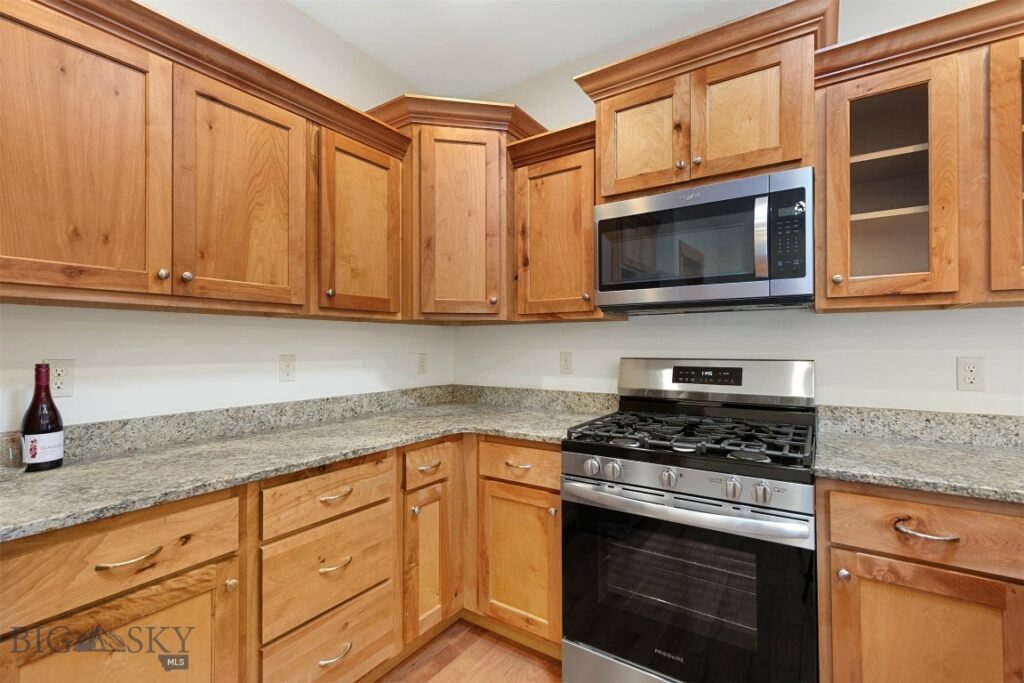 5467 Glenkirk, Bozeman MT 59718
