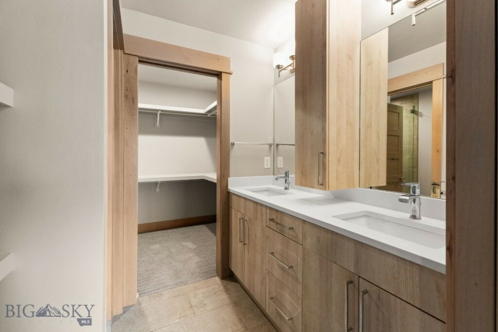 5497 Vermeer Lane, Bozeman MT 59178