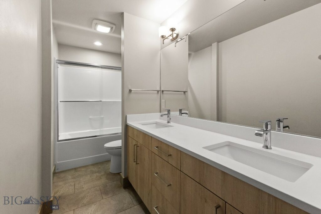 5497 Vermeer Lane, Bozeman MT 59178
