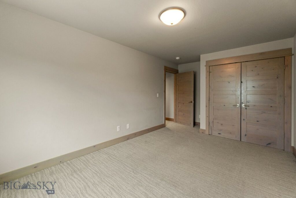 5497 Vermeer Lane, Bozeman MT 59178