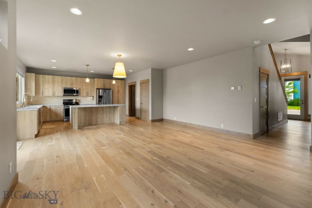 5497 Vermeer Lane, Bozeman MT 59178