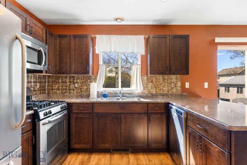55 Michael Grove Ave, Bozeman MT 59718