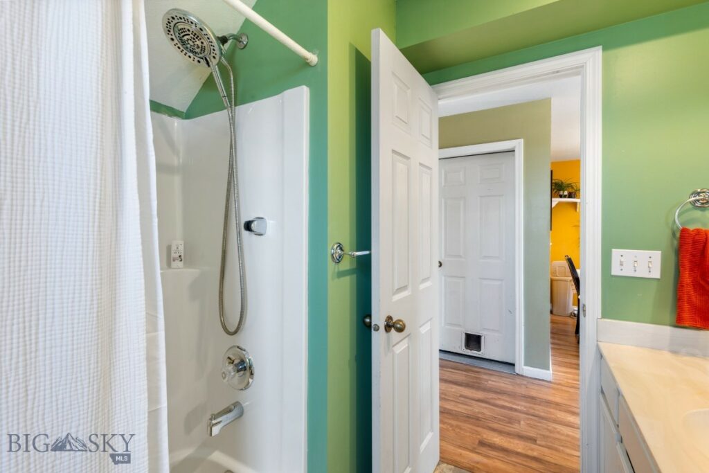 55 Michael Grove Ave, Bozeman MT 59718