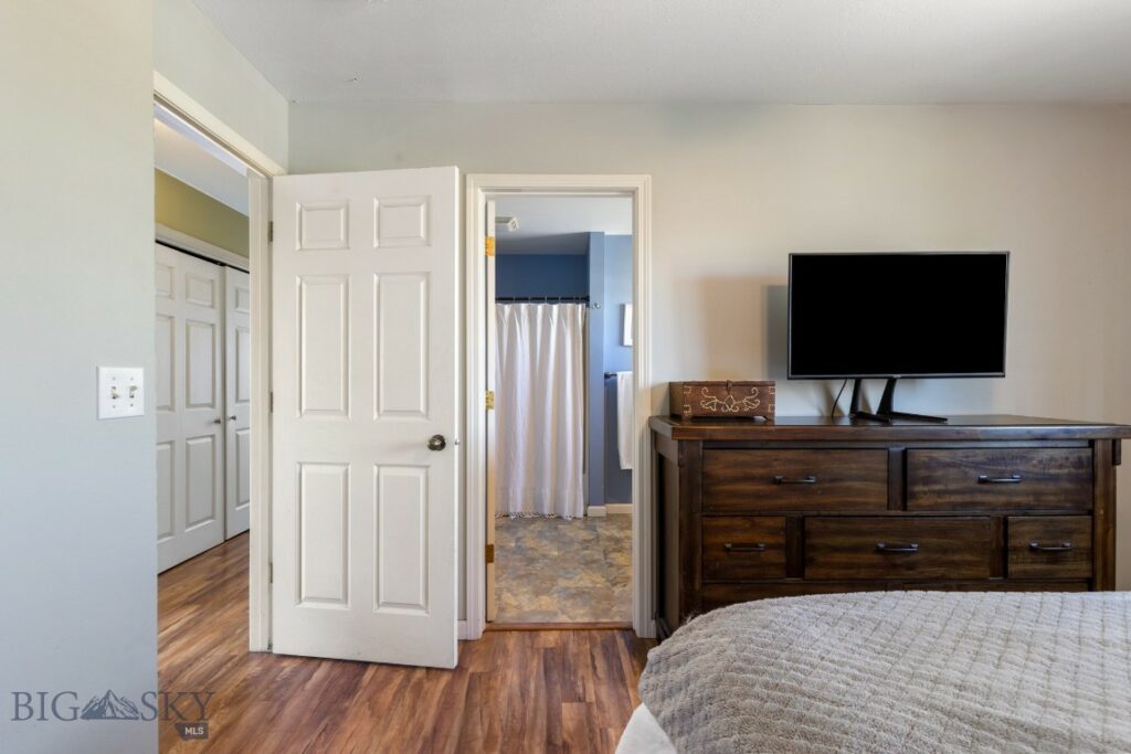 55 Michael Grove Ave, Bozeman MT 59718