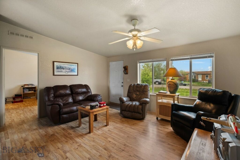 55 Tulip, Belgrade MT 59714