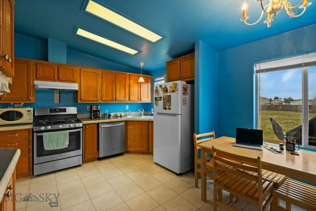 55 Tulip, Belgrade MT 59714