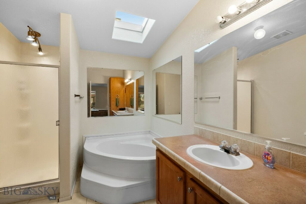 55 Tulip, Belgrade MT 59714