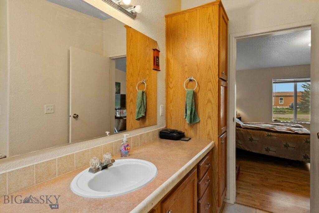 55 Tulip, Belgrade MT 59714