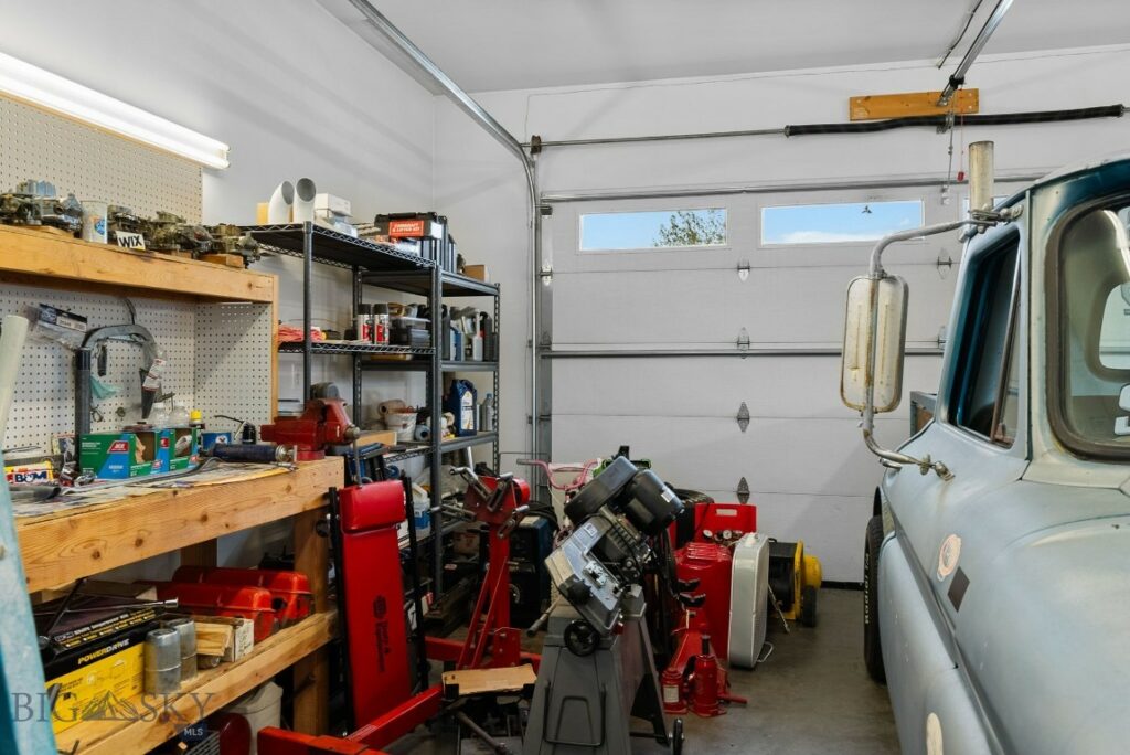 55 Tulip, Belgrade MT 59714