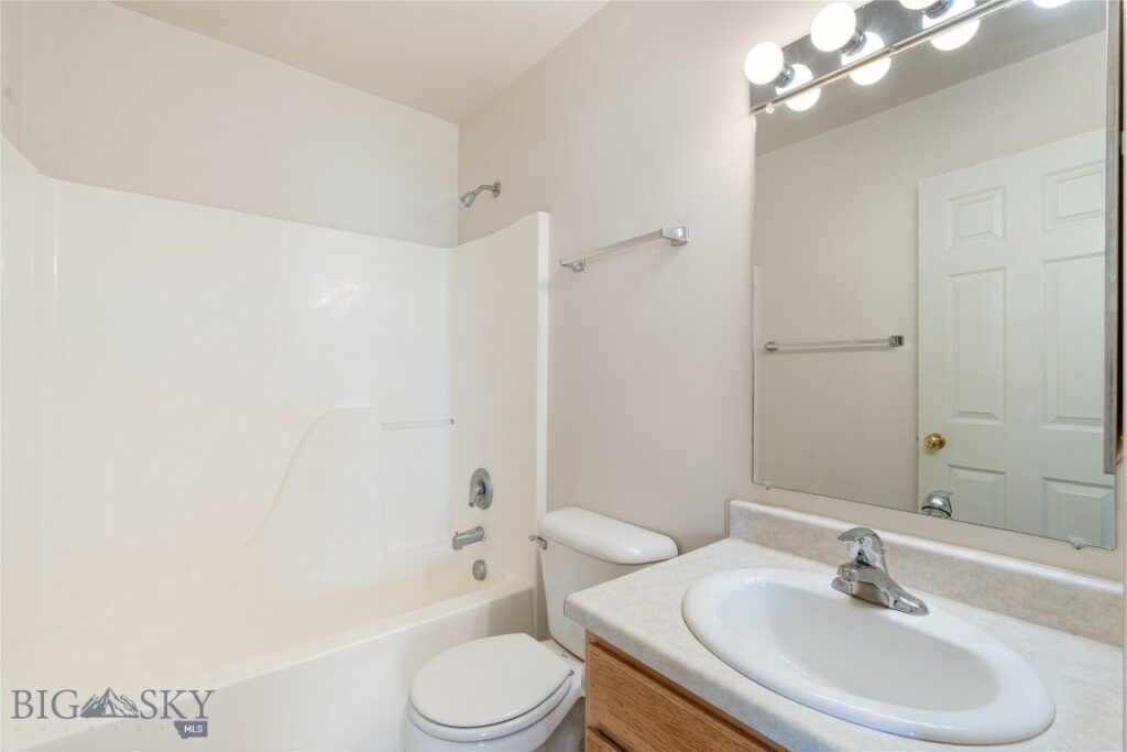 550 Green Tree, Belgrade MT 59714