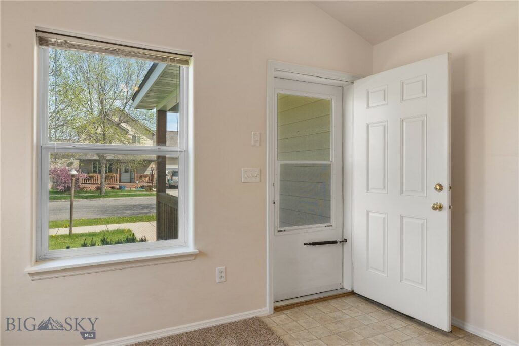 550 Green Tree, Belgrade MT 59714