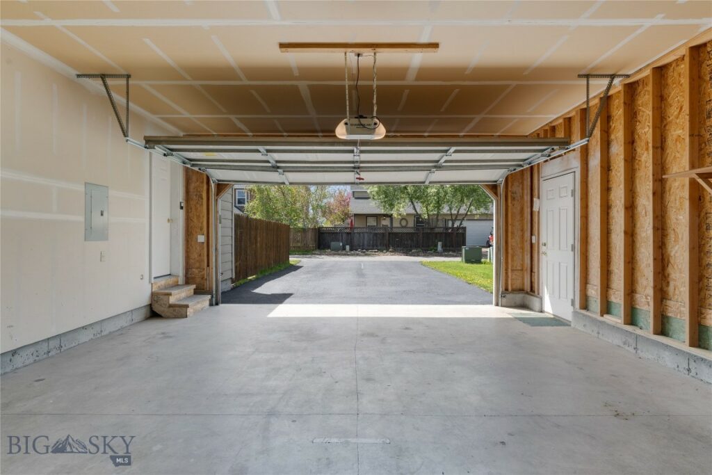 550 Green Tree, Belgrade MT 59714