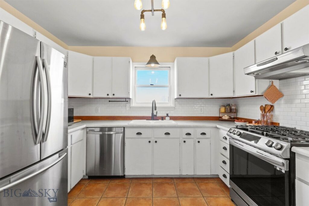 5505 Foster Lane, Belgrade MT 59714
