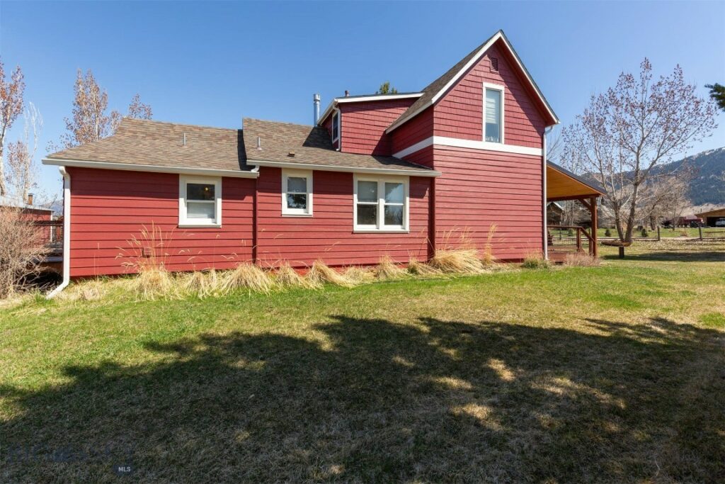 5505 Foster Lane, Belgrade MT 59714