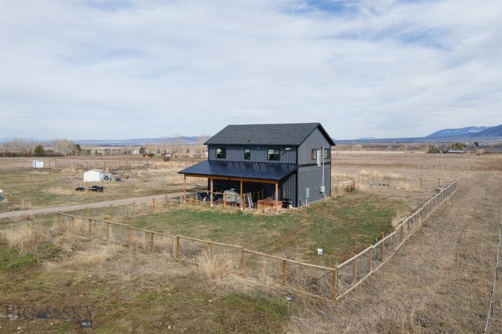 5546 Foster Lane, Belgrade MT 59714