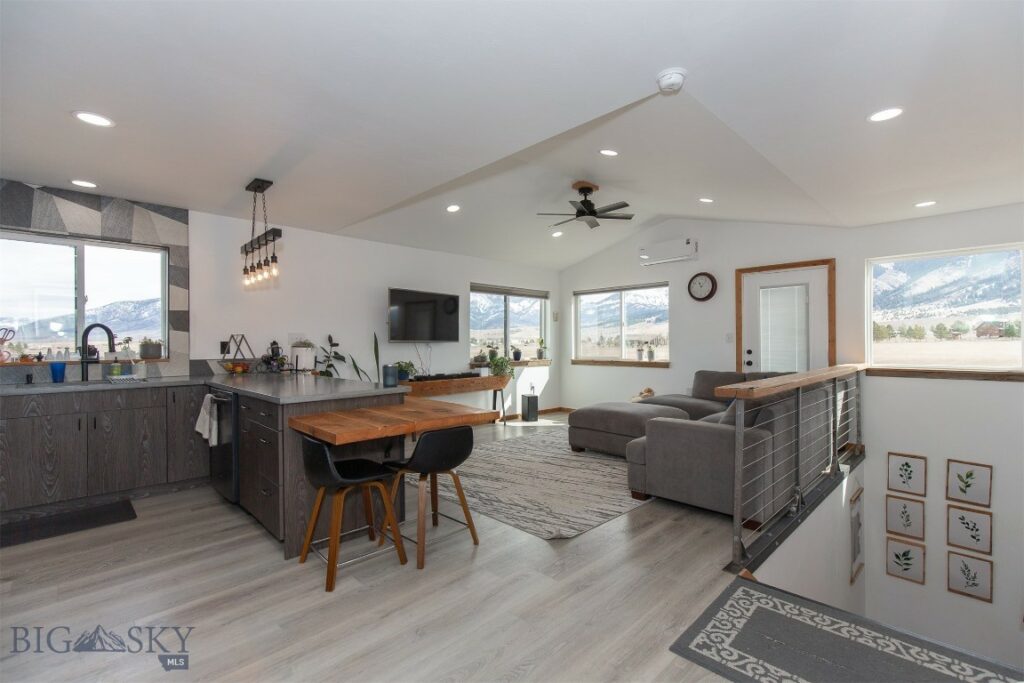 5546 Foster Lane, Belgrade MT 59714
