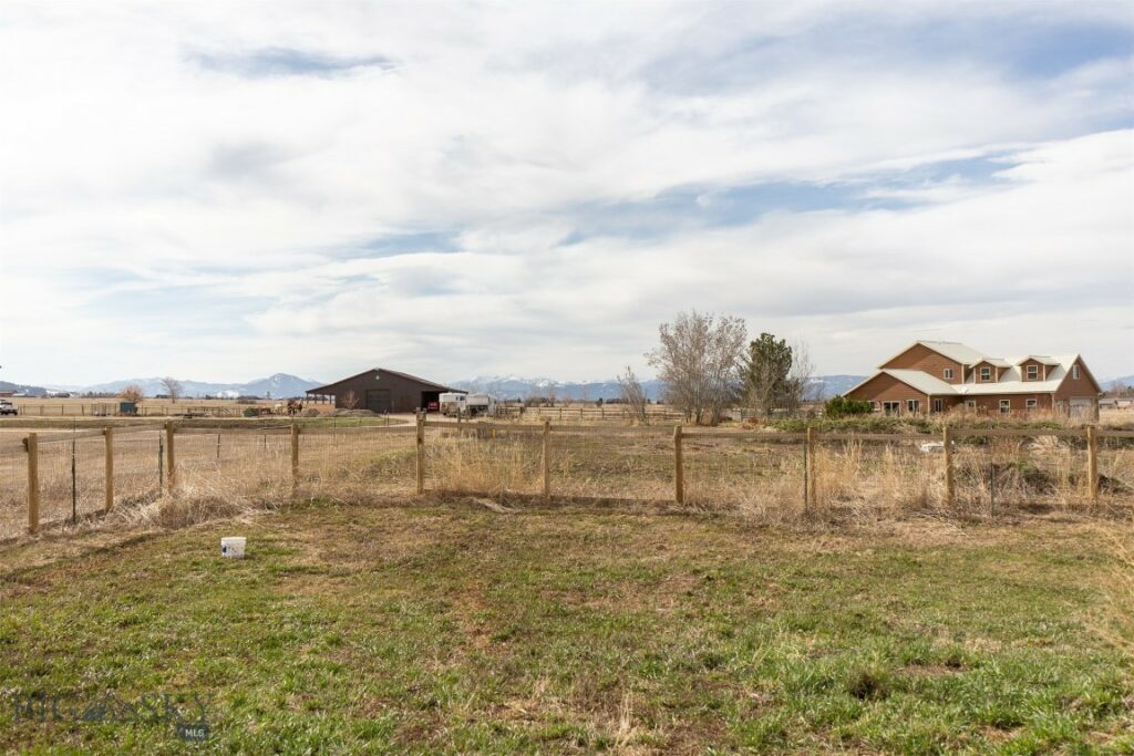 5546 Foster Lane, Belgrade MT 59714