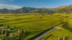 555 Glory Lane, Bozeman MT 59715