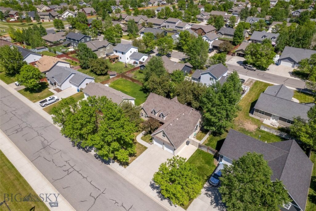 56 Green Belt Drive, Belgrade MT 59714