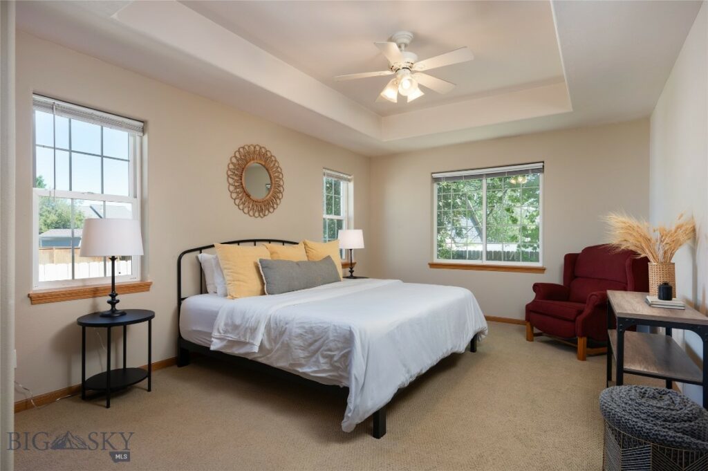56 Green Belt Drive, Belgrade MT 59714