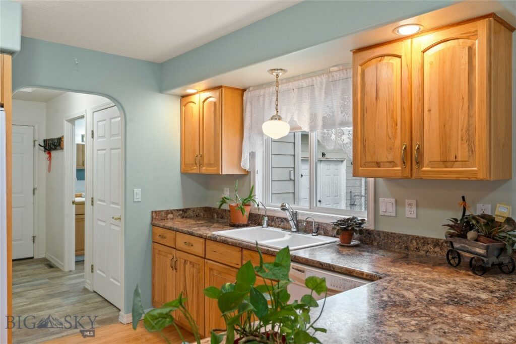 56 Poplar Drive, Bozeman MT 59718