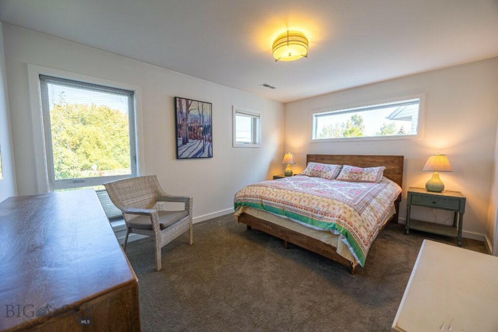 560 Christopher Way, Bozeman MT 59718