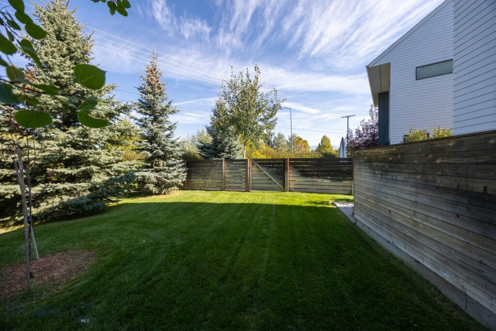 560 Christopher Way, Bozeman MT 59718