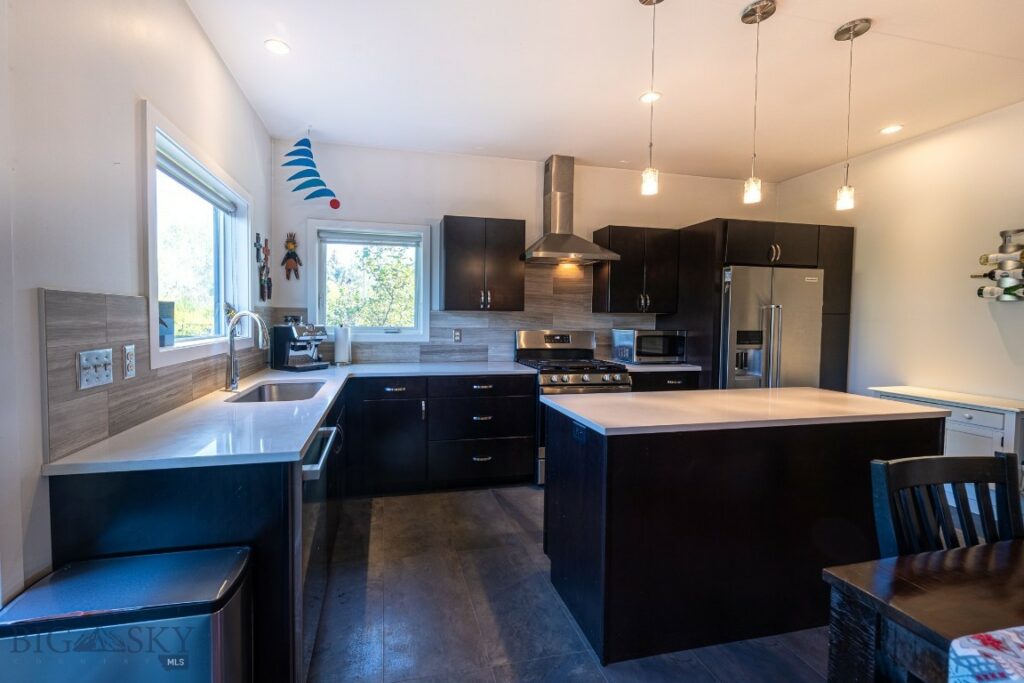 560 Christopher Way, Bozeman MT 59718