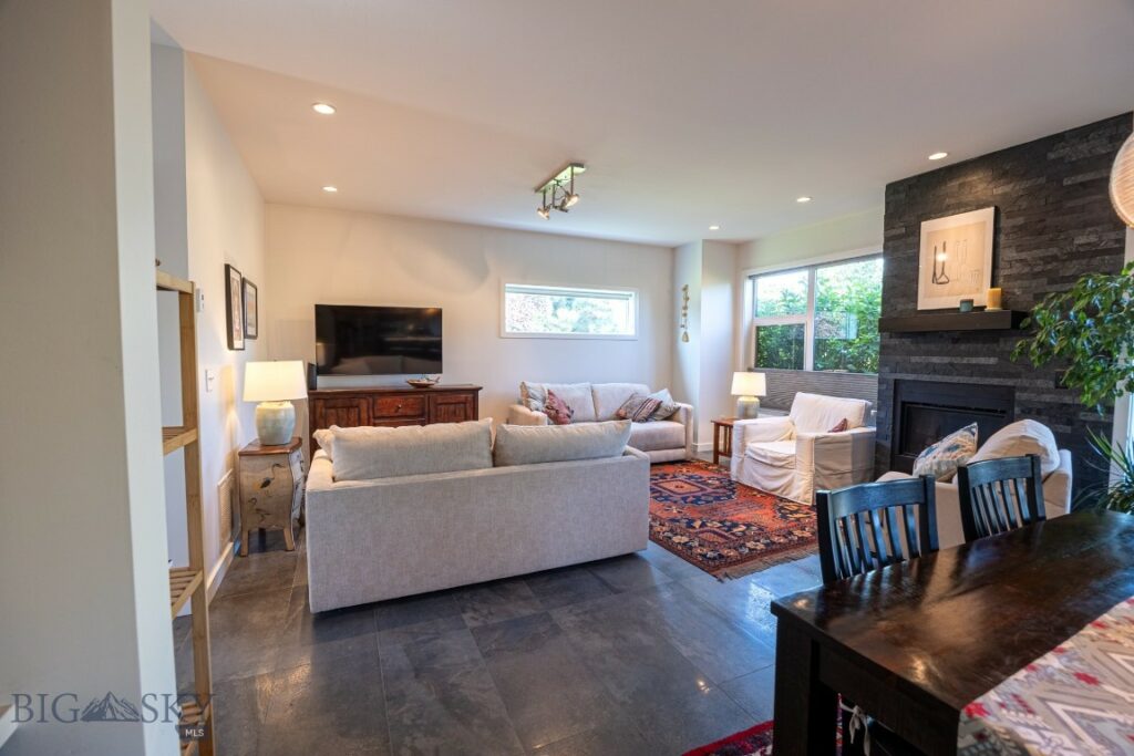 560 Christopher Way, Bozeman MT 59718