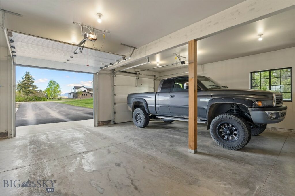 5667 Staffanson Road, Bozeman MT 59718