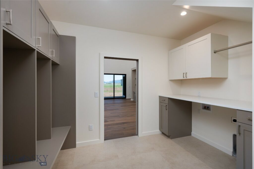 5680 Staffanson Road, Bozeman MT 59718