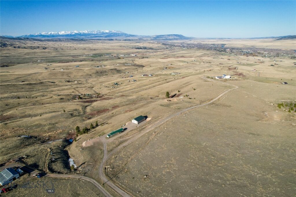 57 Outlaw Hill, Livingston MT 59047