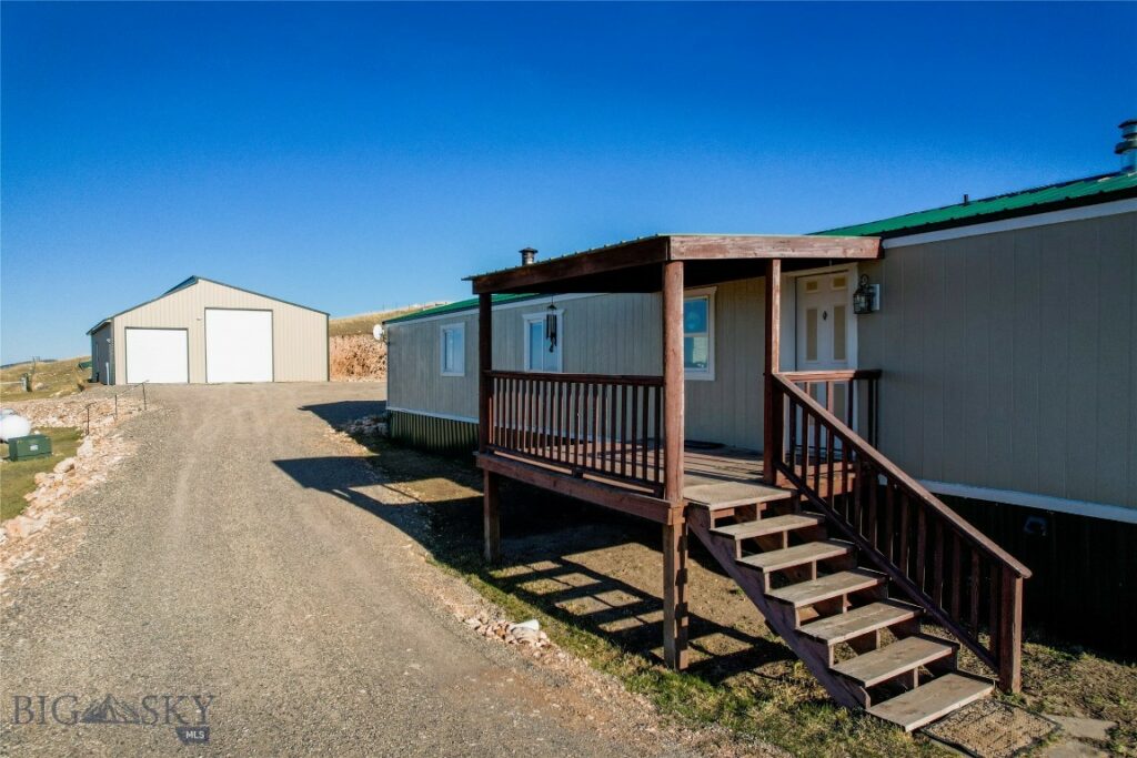 57 Outlaw Hill, Livingston MT 59047