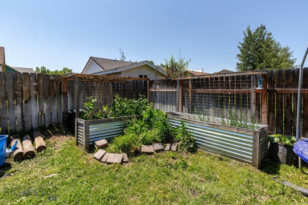 577 W Shore Drive, Belgrade MT 59714