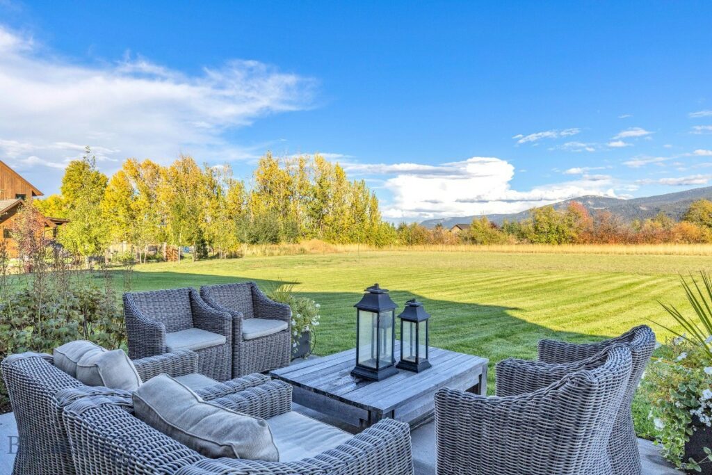58 Waylon Way, Bozeman MT 59718