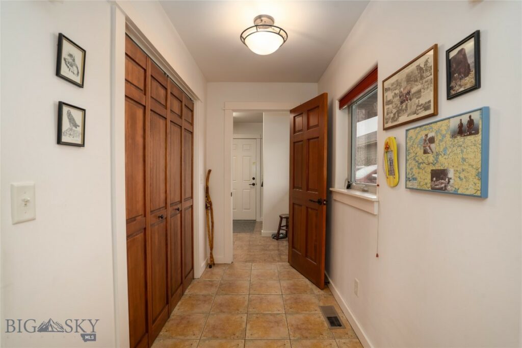 581 Antelope Ridge Road, Belgrade MT 59714