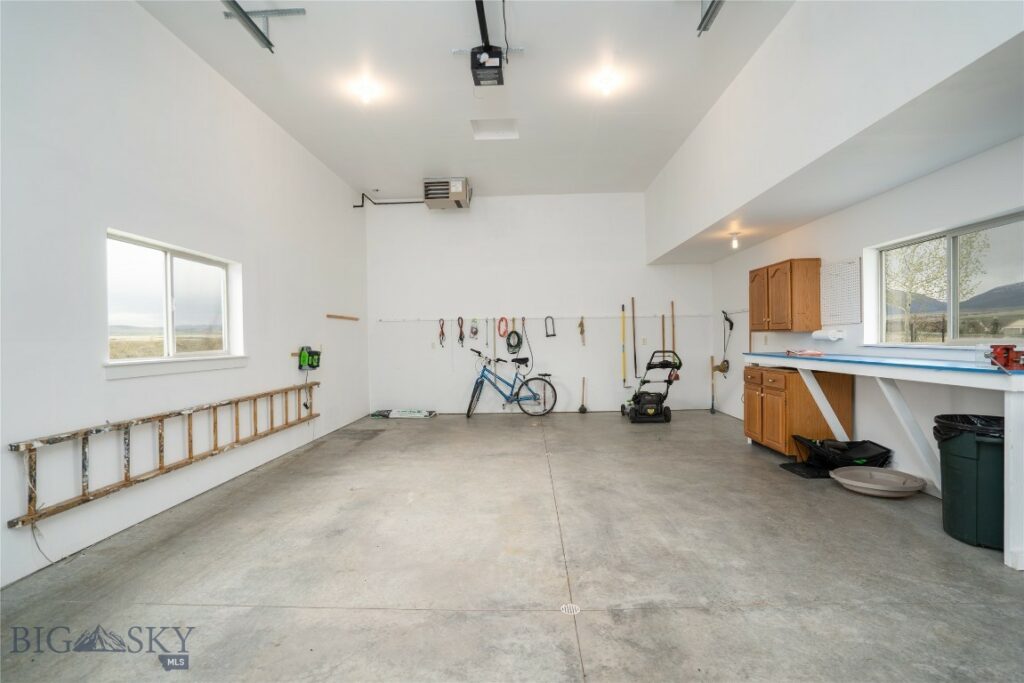 581 Antelope Ridge Road, Belgrade MT 59714
