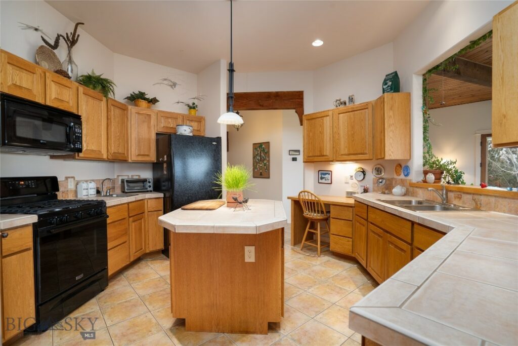 581 Antelope Ridge Road, Belgrade MT 59714