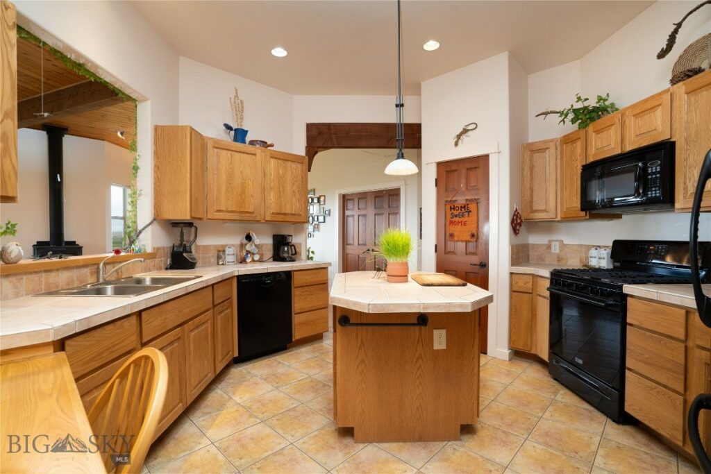581 Antelope Ridge Road, Belgrade MT 59714
