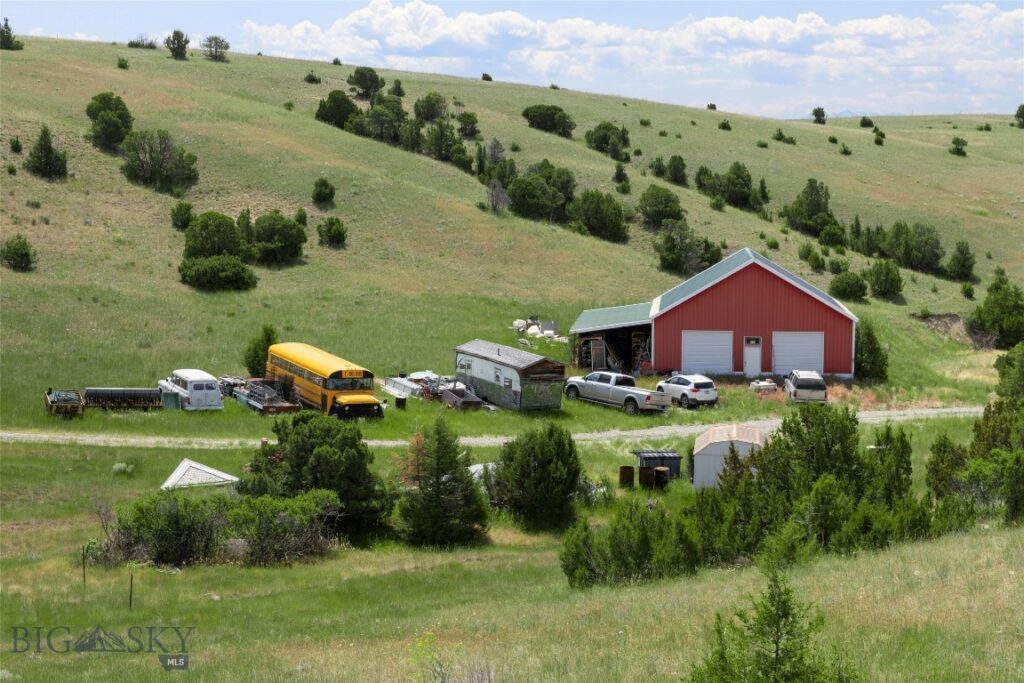 5835 Spaulding Bridge Road, Belgrade MT 59714